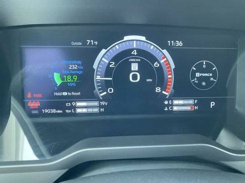 Used 2024 Toyota Tundra Limited image 15