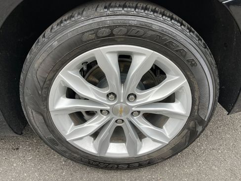 Used 2024 Chevrolet Malibu LT image 30