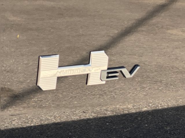 New 2026 GMC Hummer EV SUV AWD/4WD image 9