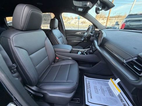 New 2026 Chevrolet Traverse LT w/ Driver Confidence Package image 40