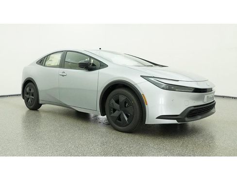 New 2026 Toyota Prius LE FWD image 29