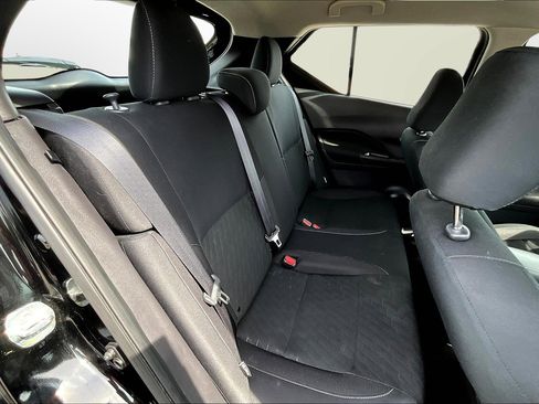 Used 2024 Nissan Kicks SV image 17