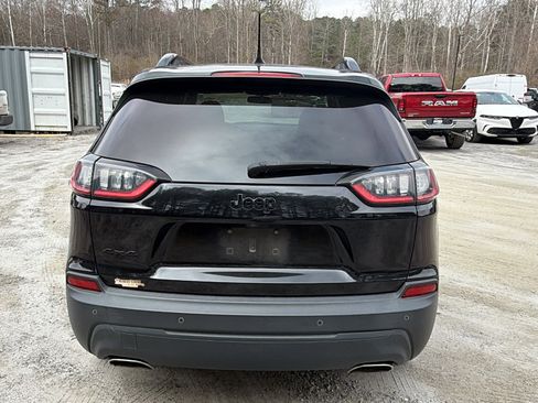 Used 2019 Jeep Cherokee Latitude Plus image 9