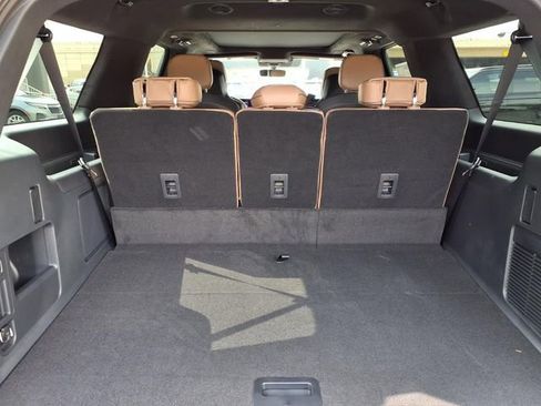 New 2026 Lincoln Navigator L Black Label AWD/4WD image 10