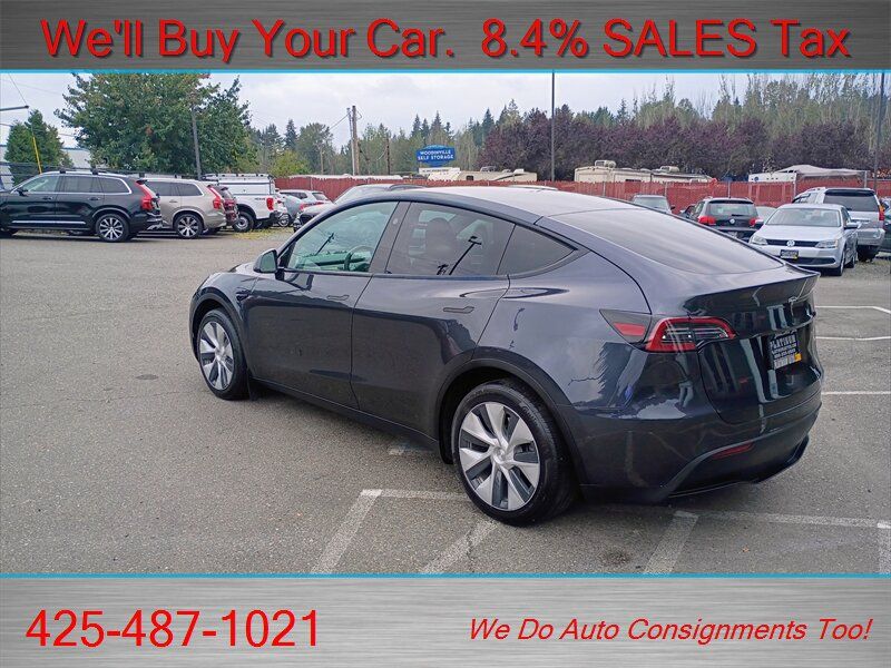 Used 2024 Tesla Model Y Long Range AWD/4WD image 8