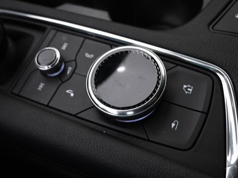 Used 2021 Cadillac XT5 Luxury image 32