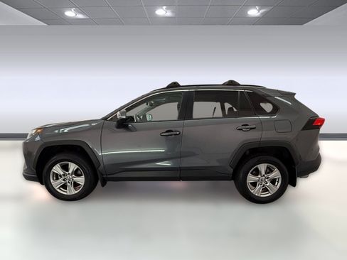 Used 2023 Toyota RAV4 XLE w/ Convenience Package FWD image 2