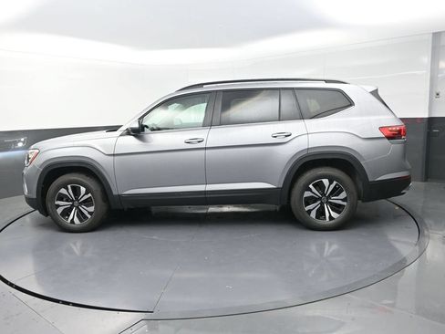 Used 2026 Volkswagen Atlas SE AWD/4WD image 6