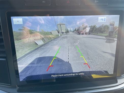 Certified 2022 Ford F150 XLT w/ Equipment Group 302A High image 18