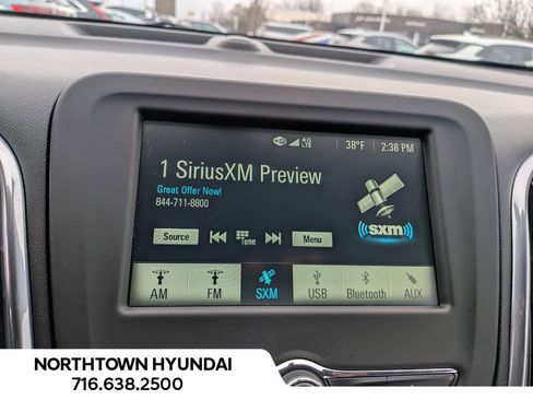 Used 2018 Chevrolet Equinox LT image 20