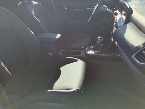 New 2026 Kia Seltos EX image 28