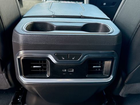 Used 2023 GMC Sierra 1500 Denali AWD/4WD image 23