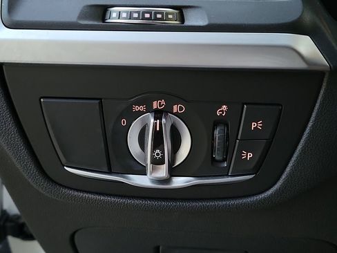 Used 2022 BMW X3 xDrive30i w/ M Sport Package 2 image 38