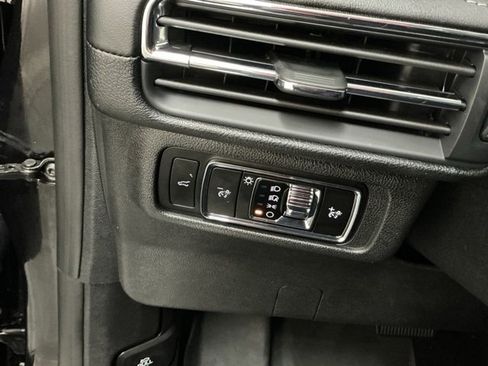 Used 2023 Lincoln Corsair Reserve w/ Equipment Group 201A image 20