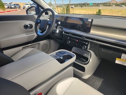 New 2026 Hyundai Ioniq 9 SEL image 27