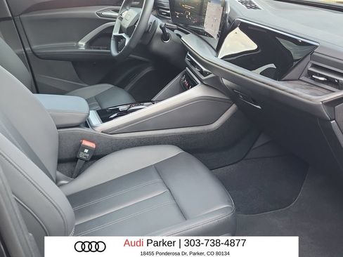 Used 2025 Audi Q5 Premium w/ Premium Plus AWD/4WD image 12