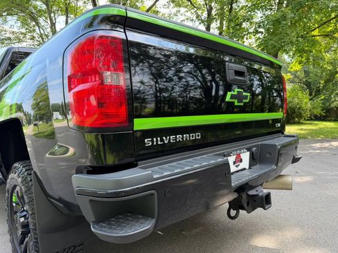 Used 2017 Chevrolet Silverado 2500 LTZ w/ Duramax Plus Package AWD/4WD image 76