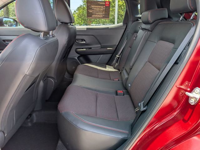 Used 2025 Nissan Kicks SR w/ Illumination Package AWD/4WD image 26