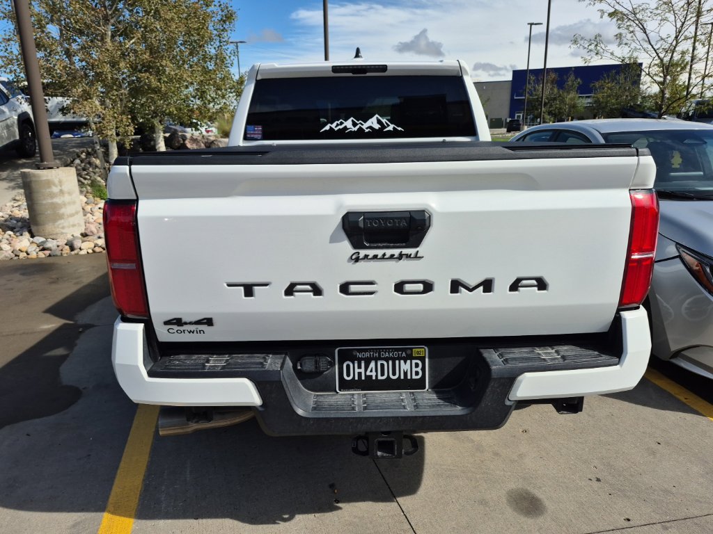 Used 2025 Toyota Tacoma TRD Off-Road AWD/4WD image 11