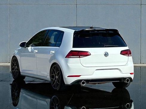 Used 2019 Volkswagen GTI SE w/ SE Experience Package image 4