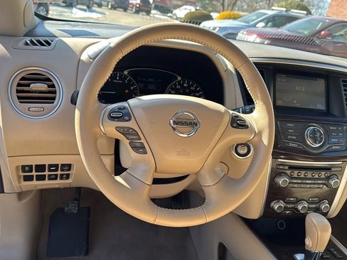 Used 2014 Nissan Pathfinder SL w/ SL Premium Package image 8