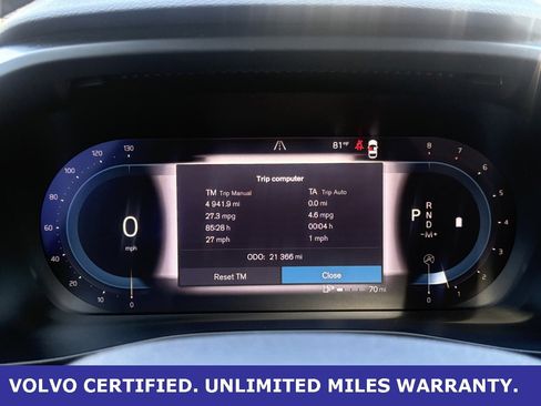 Certified 2023 Volvo XC40 B5 Plus w/ Protection Package Premier image 16