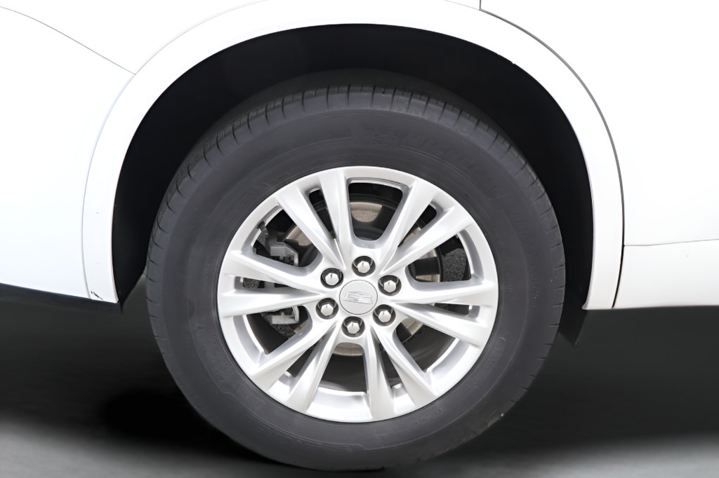 Used 2024 Cadillac XT6 Luxury w/ LPO, Floor Liner Package AWD/4WD image 30