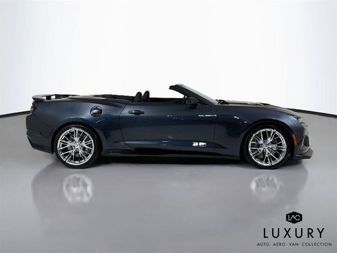 Used 2023 Chevrolet Camaro ZL1 RWD image 5