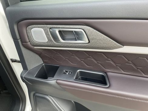 New 2026 Ford Explorer Platinum w/ LUX Leather Package image 52