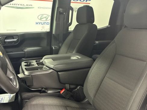 Used 2024 Chevrolet Silverado 1500 Custom AWD/4WD image 9