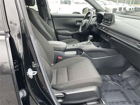 Used 2023 Honda HR-V Sport image 28