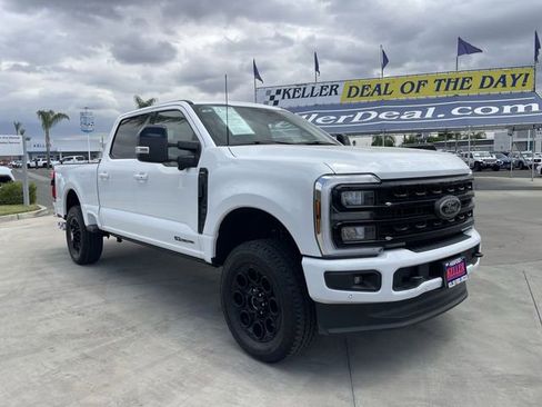 Used 2024 Ford F250 Lariat w/ Lariat Ultimate Package AWD/4WD image 2