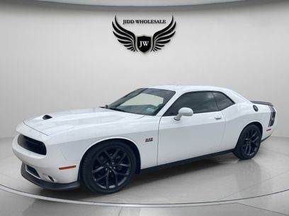Used 2019 Dodge Challenger R/T w/ Blacktop Package