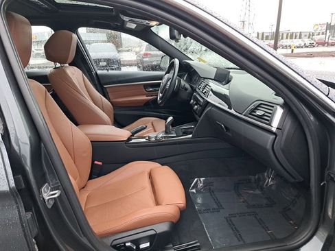 Used 2017 BMW 330i Sedan image 18