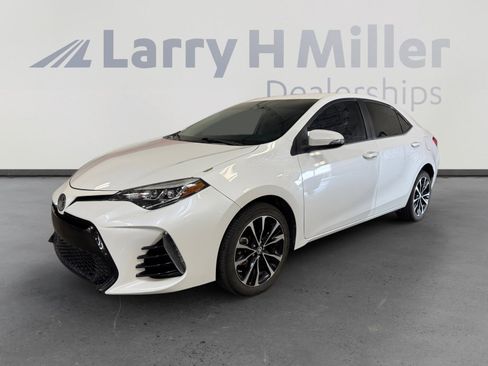 Used 2019 Toyota Corolla SE image 1