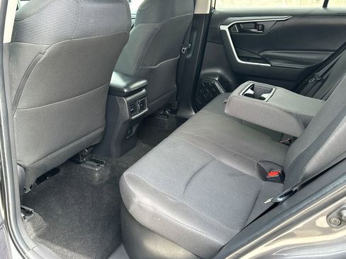 Used 2024 Toyota RAV4 LE AWD/4WD image 16