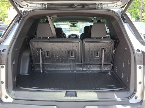 Used 2023 Chevrolet Traverse LT w/ LPO, Floor Liner Package AWD/4WD image 27