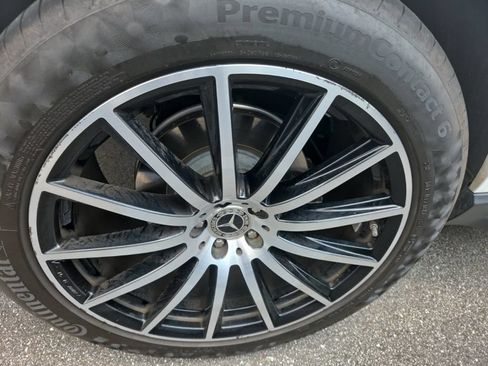 Certified 2023 Mercedes-Benz GLS 450 4MATIC image 10