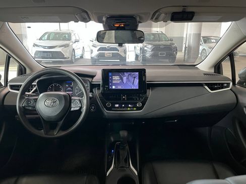 Used 2024 Toyota Corolla LE w/ LE Convenience Package FWD image 35