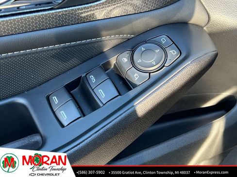 Certified 2023 Chevrolet Traverse Premier w/ LPO, Floor Liner Package image 18