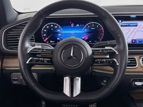 Certified 2025 Mercedes-Benz GLS 450 4MATIC image 20