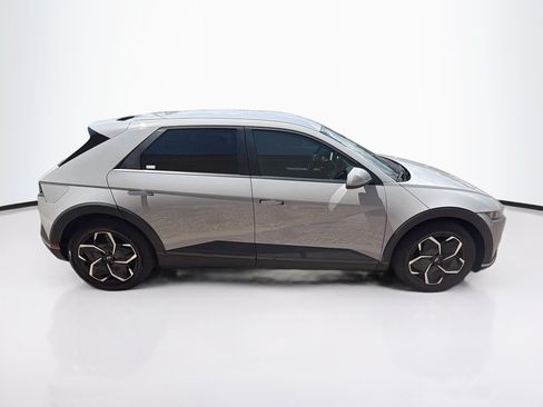 Used 2024 Hyundai Ioniq 5 SEL AWD/4WD image 10