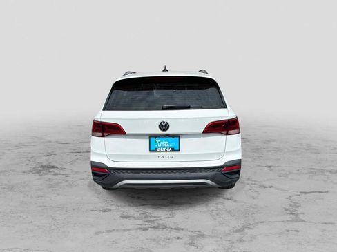 Used 2022 Volkswagen Taos S FWD image 7