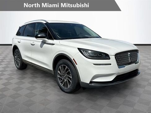Used 2021 Lincoln Corsair FWD image 1