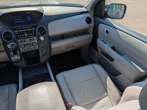 Used 2014 Honda Pilot EX-L image 11