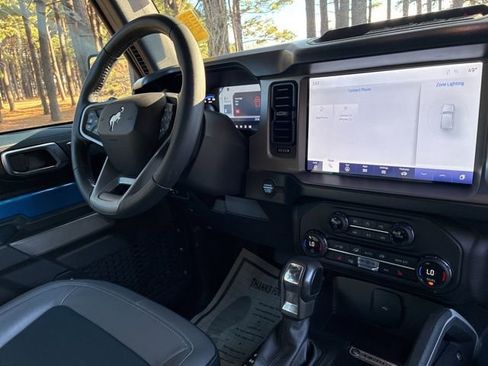 Used 2023 Ford Bronco Outer Banks image 28