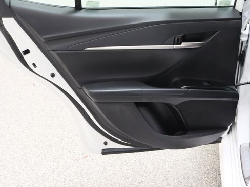Used 2025 Toyota Camry LE w/ Convenience Package FWD image 26