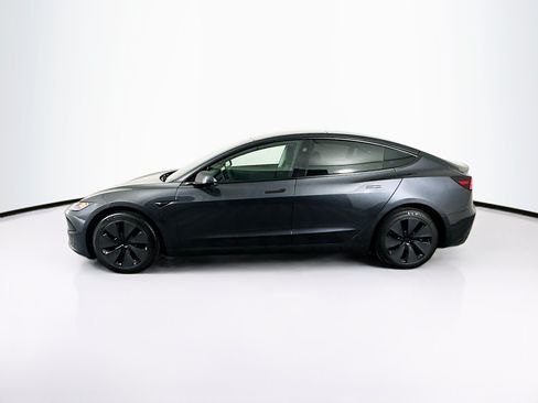 Used 2025 Tesla Model 3 Long Range RWD image 4