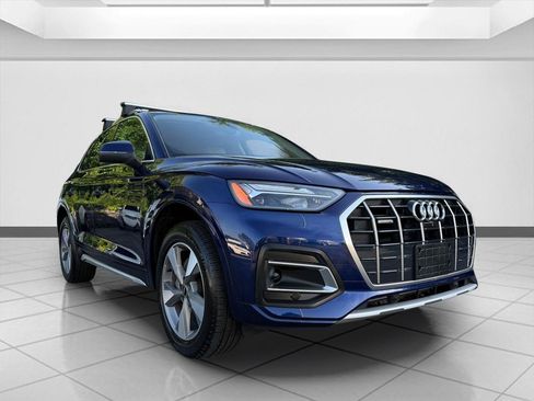 Used 2023 Audi Q5 2.0T Premium Plus w/ Premium Plus Package AWD/4WD image 7