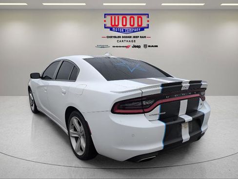 Used 2018 Dodge Charger R/T RWD image 5